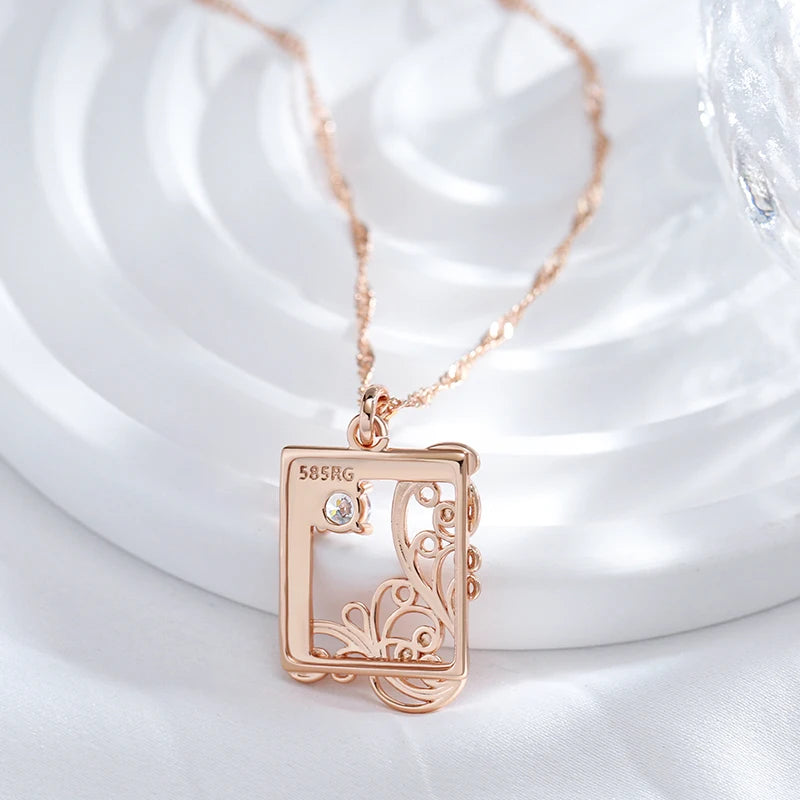 585 Rose Gold Square Pendant Necklace