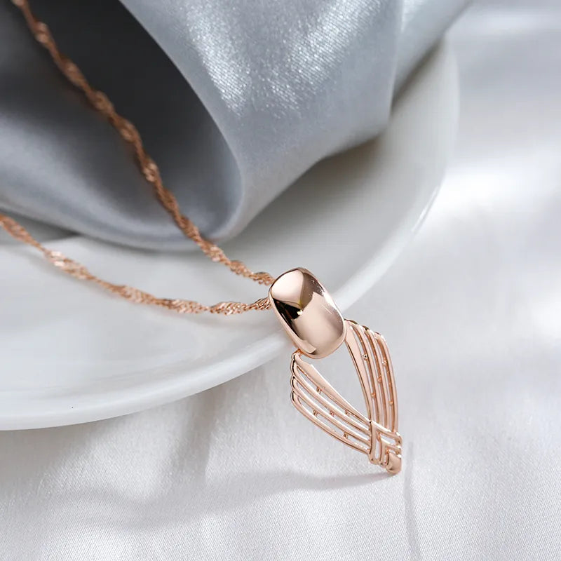 585 Rose Gold Glossy Pendant Necklace